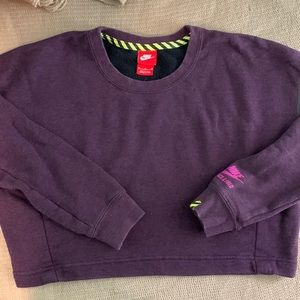 NIKE Cropped Sweatshirt | Medium